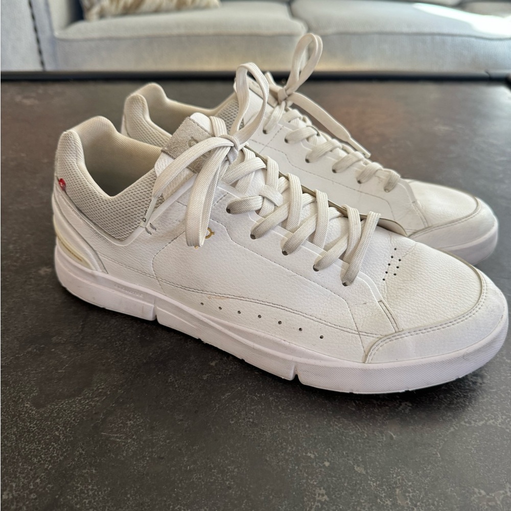 On Men's THE ROGER Advantage Shoes